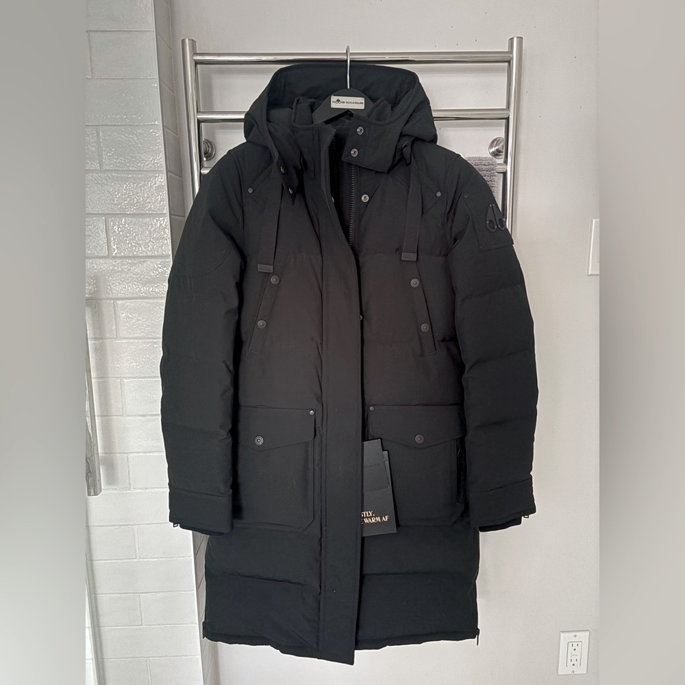 BRAND NEW NEVER WORN MOOSE KNUCKLES WINTER COAT 🧥🫎